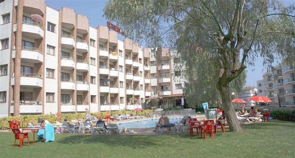 יורט דה מאר Aparthotel Las Mariposas 2*, יורט דה מאר ספרד